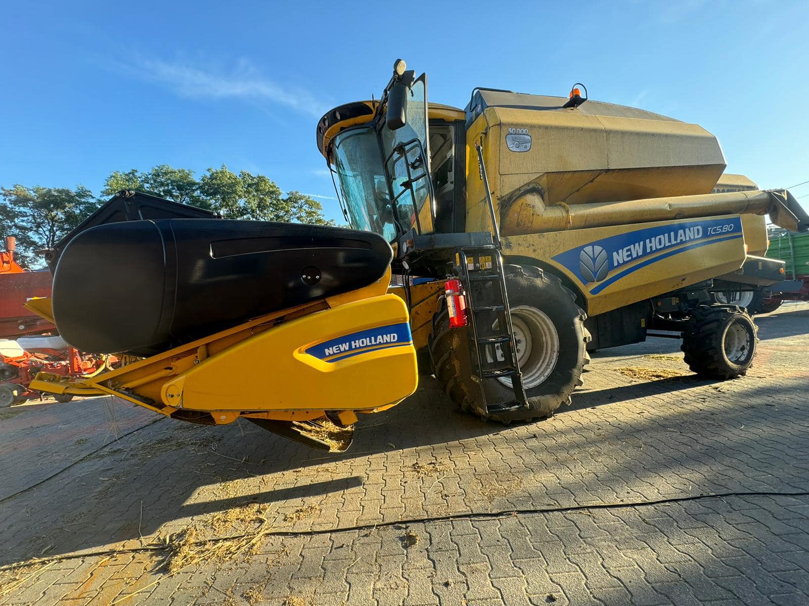 New Holland TC5.80 kombajn