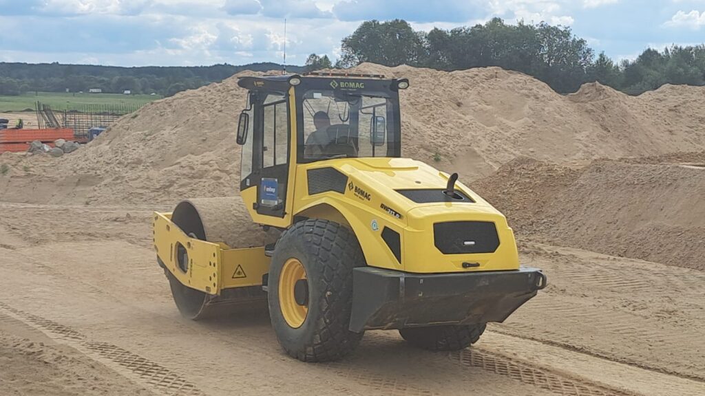 Caterpillar - SCR24 realizacja